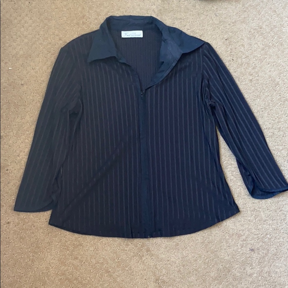 Black zip up collared shirt